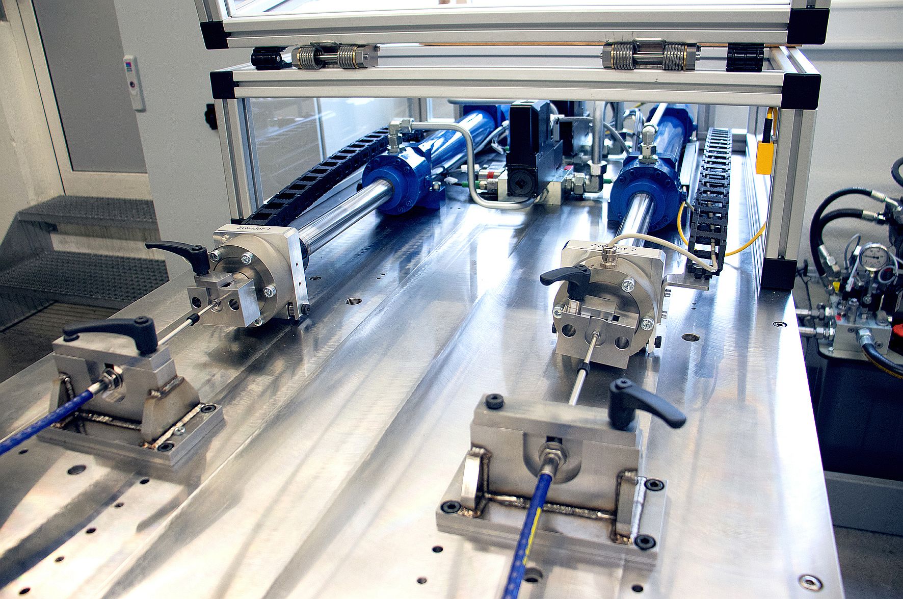 The new test bench from RINGSPANN RCS The new test bench from RINGSPANN RCS